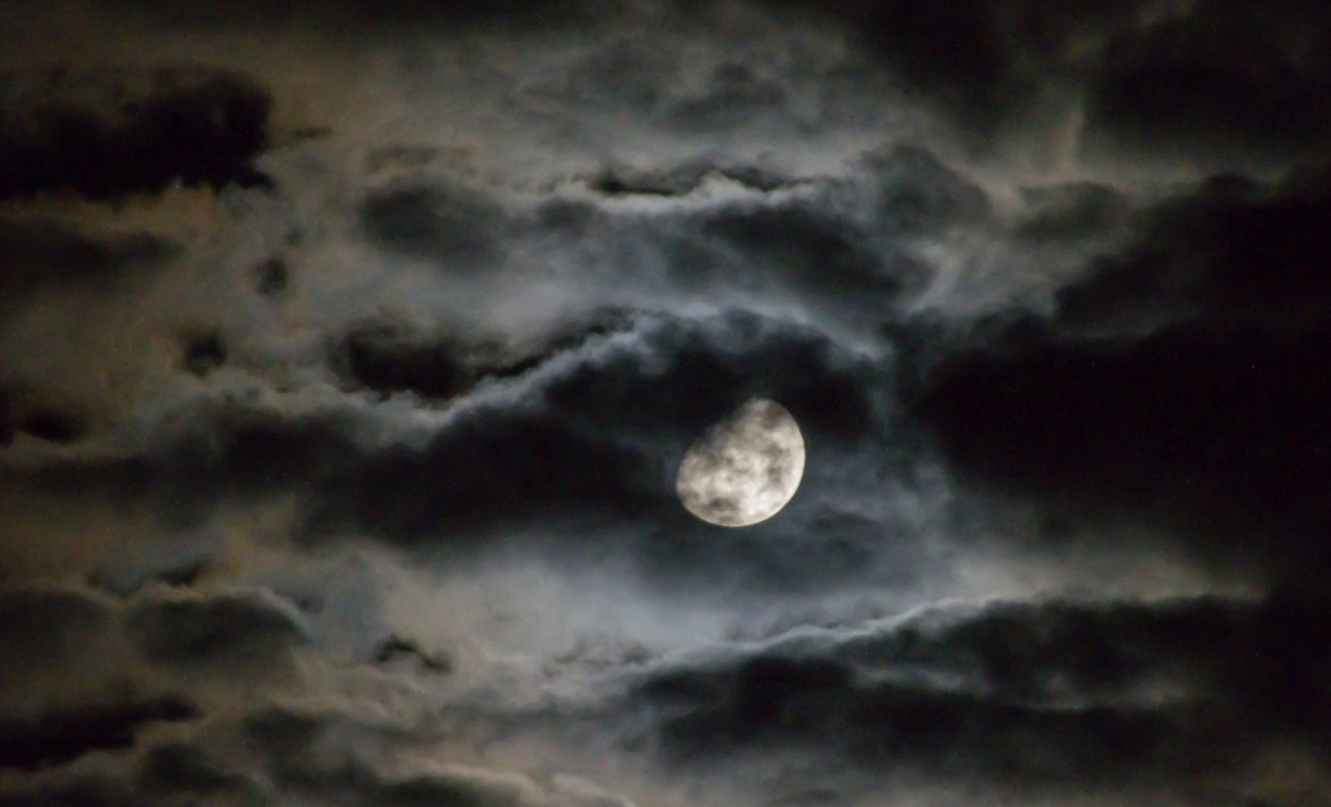 Quels sont les effets de la lune sur le sommeil ? - Lavilab