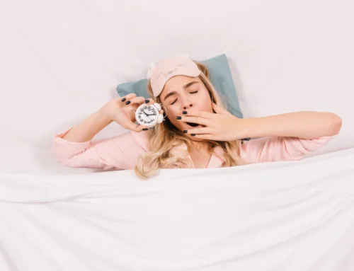 Je n’arrive plus à faire la grasse matinée : causes, solutions, dormir tard et ses bienfaits